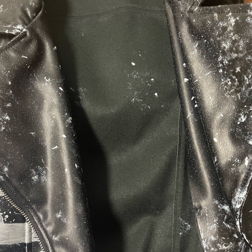 Skeleton Print Black Leather Vest (sz L) - Picture 4 of 14